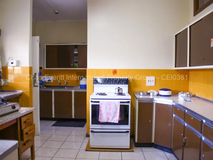 3 Bedroom House for Sale in Kumalo, Bulawayo