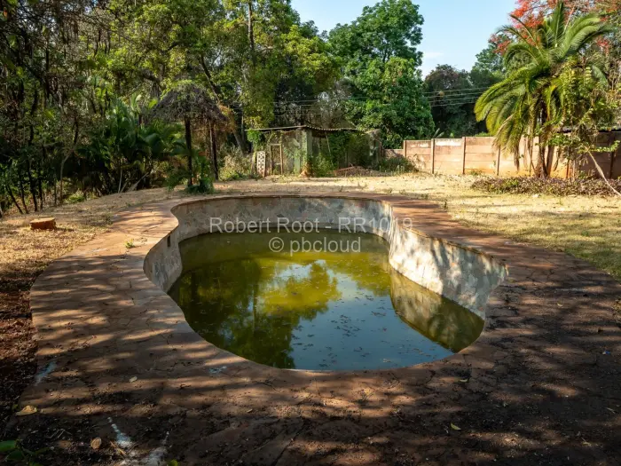 5 Bedroom House for Sale in Chisipite, Harare