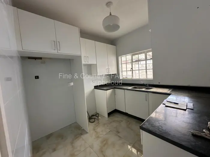 2 Bedroom House to Rent in Avenues, Harare