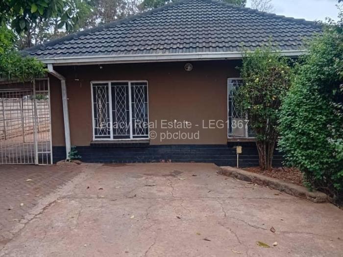 2 Bedroom Cottage/Garden Flat to Rent in Marlborough, Harare