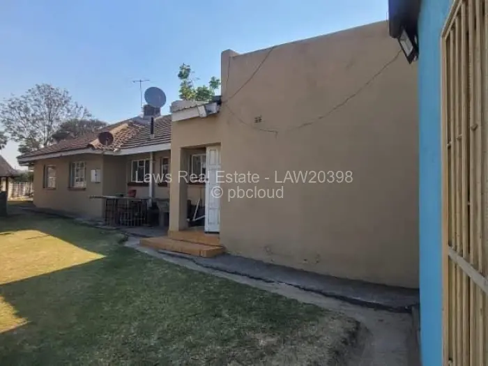 4 Bedroom House for Sale in Sentosa, Harare