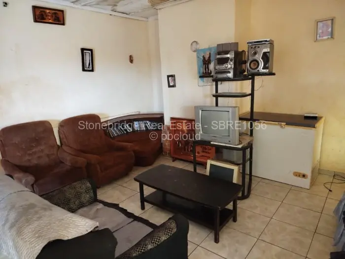3 Bedroom House for Sale in Mahatshula, Bulawayo