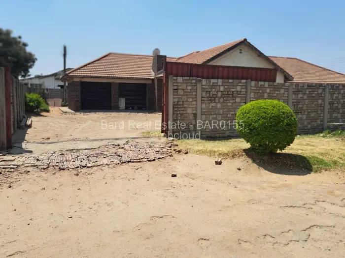 4 Bedroom House for Sale in Houghton Park, Harare