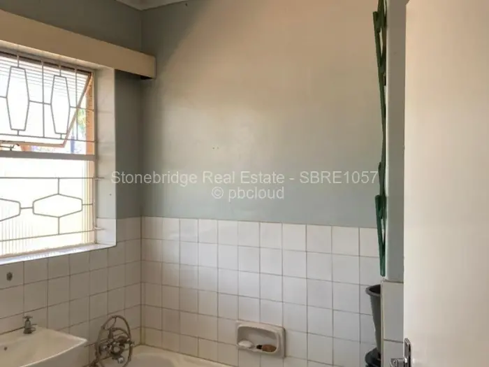 4 Bedroom House for Sale in Suburbs, Bulawayo