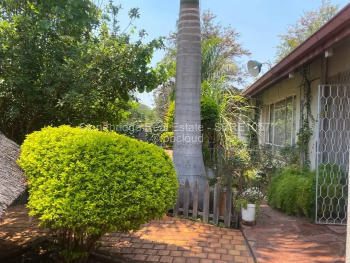 4 Bedroom House for Sale in Suburbs, Bulawayo