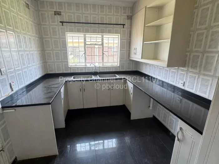 5 Bedroom House to Rent in Goodhope, Harare