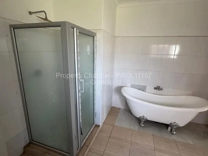 5 Bedroom House to Rent in Goodhope, Harare