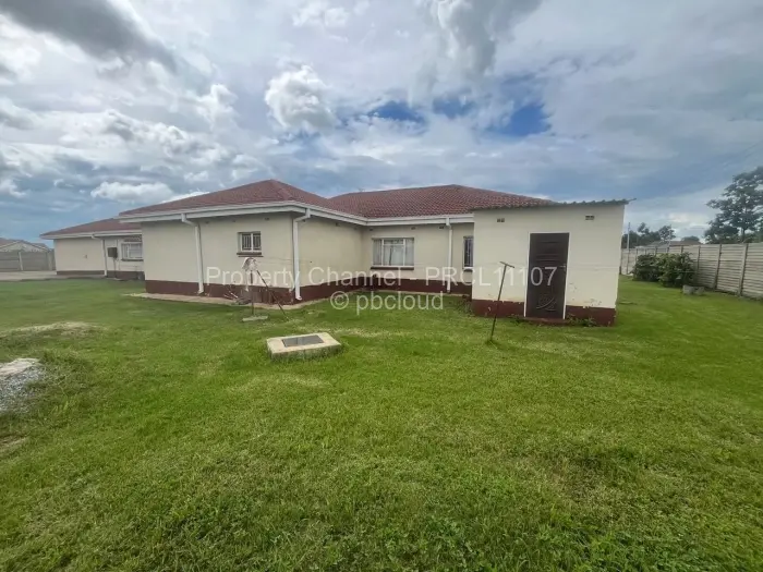 5 Bedroom House to Rent in Goodhope, Harare