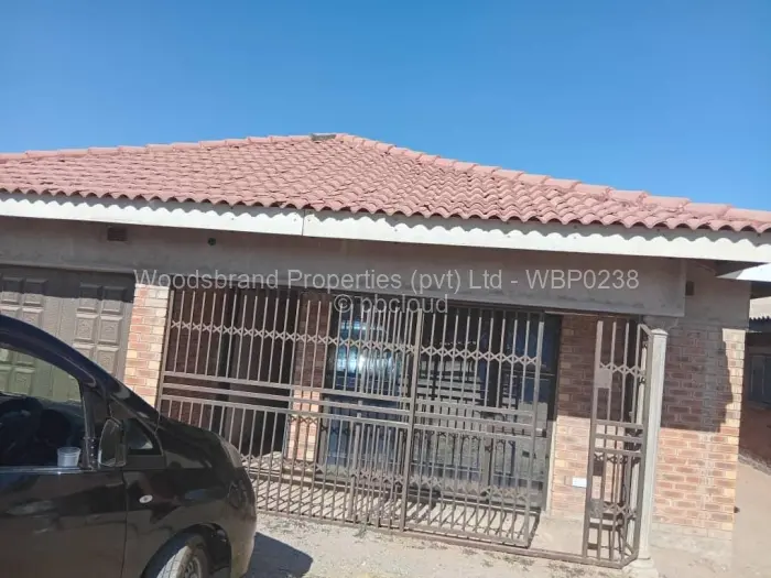 4 Bedroom House for Sale in Glen View, Harare