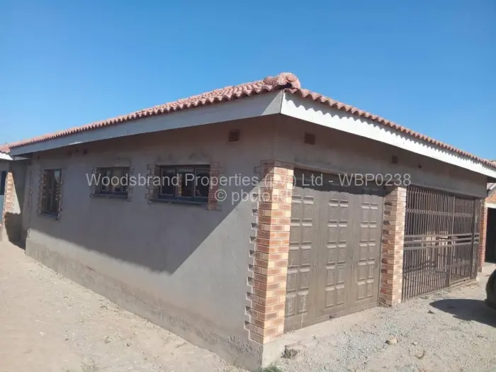4 Bedroom House for Sale in Glen View, Harare