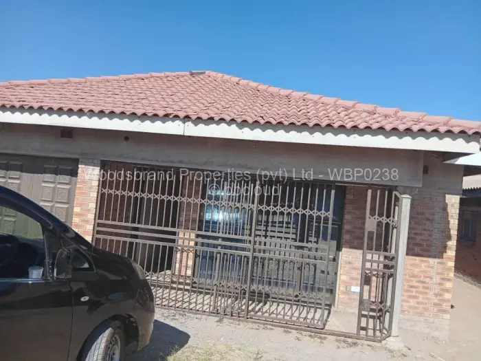 4 Bedroom House for Sale in Glen View, Harare