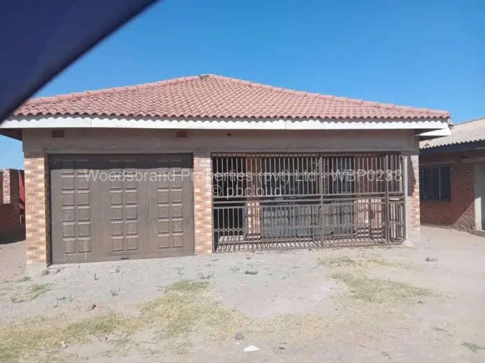 4 Bedroom House for Sale in Glen View, Harare