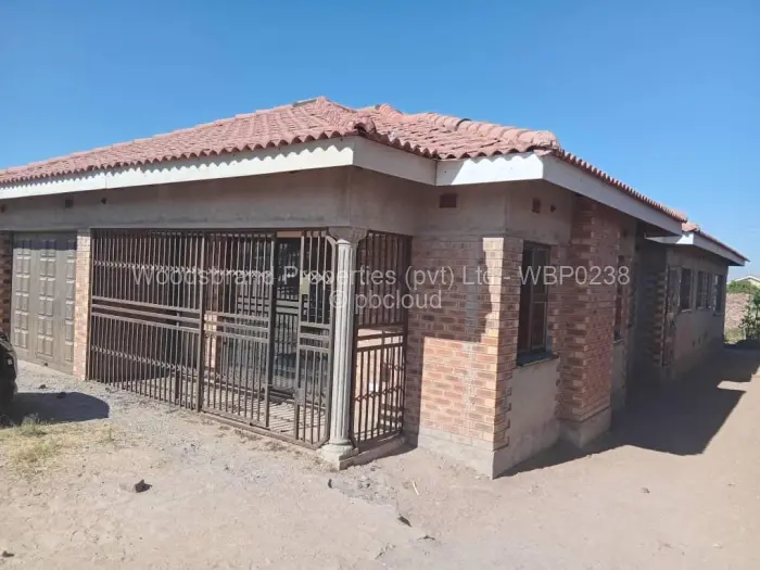 4 Bedroom House for Sale in Glen View, Harare