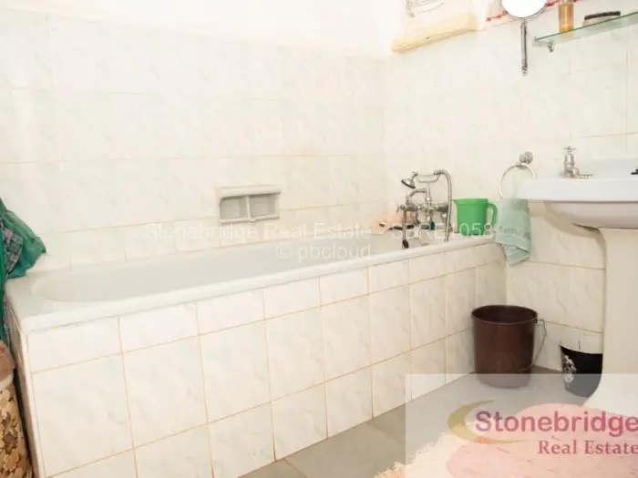 3 Bedroom House for Sale in Suburbs, Bulawayo