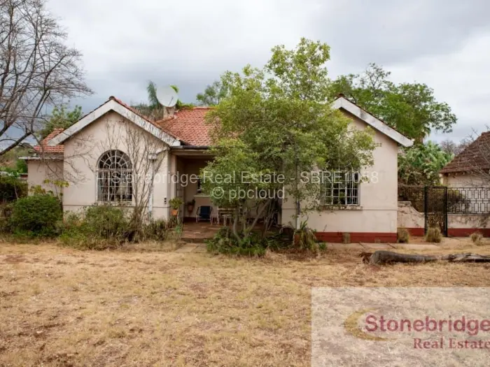3 Bedroom House for Sale in Suburbs, Bulawayo