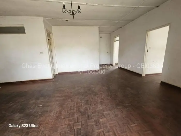 Warehouse/Industrial for Sale in Chinhoyi, Chinhoyi