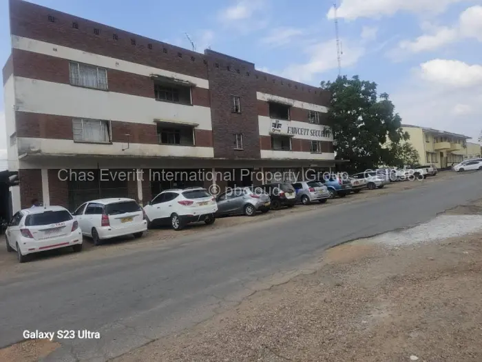 Warehouse/Industrial for Sale in Chinhoyi, Chinhoyi