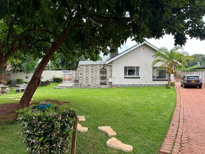 4 Bedroom House to Rent in Upper Hillside, Harare
