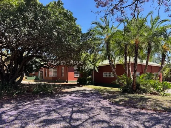 4 Bedroom House to Rent in Borrowdale