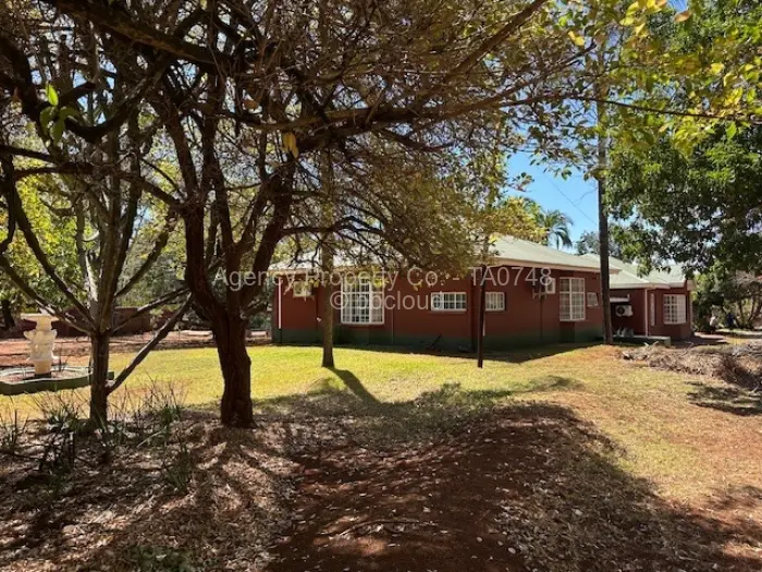 4 Bedroom House to Rent in Borrowdale