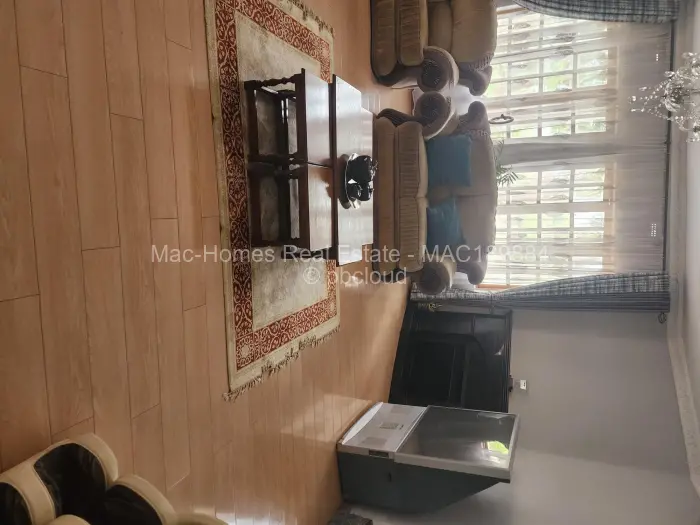 6 Bedroom House for Sale in Philadelphia, Harare