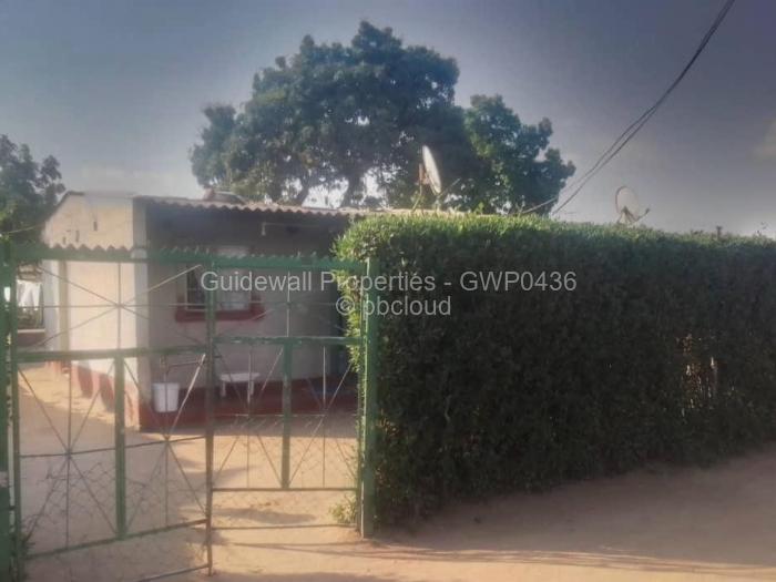 2 Bedroom House for Sale in Highfield, Harare