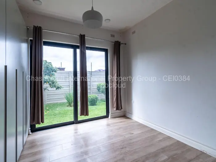 Townhouse/Complex/Cluster to Rent in Borrowdale West