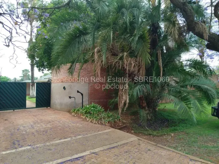 4 Bedroom House for Sale in Suburbs, Bulawayo