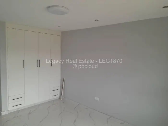 2 Bedroom House to Rent in Glaudina, Harare