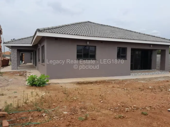 2 Bedroom House to Rent in Glaudina, Harare