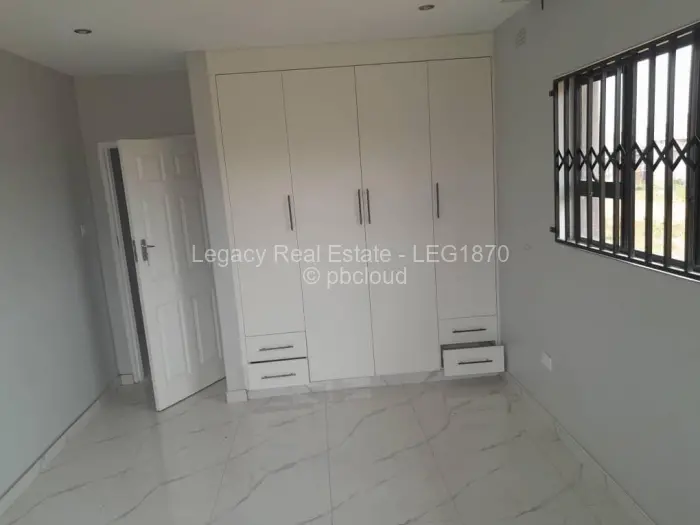 2 Bedroom House to Rent in Glaudina, Harare