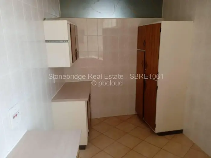 Flat/Apartment to Rent in Ascot, Bulawayo