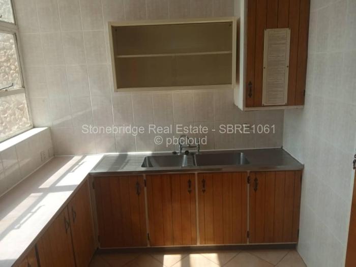 Flat/Apartment to Rent in Ascot, Bulawayo