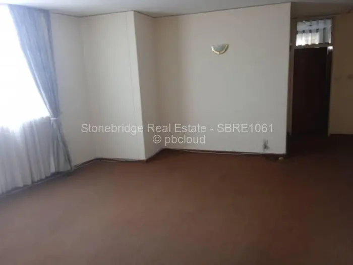 Flat/Apartment to Rent in Ascot, Bulawayo