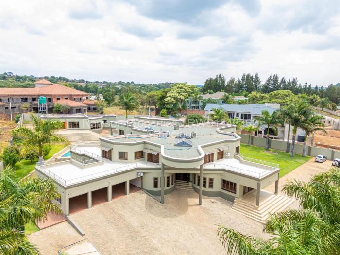 6 Bedroom House for Sale in Shawasha Hills, Harare
