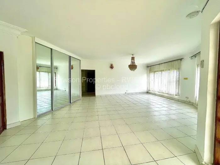 6 Bedroom House for Sale in Shawasha Hills, Harare