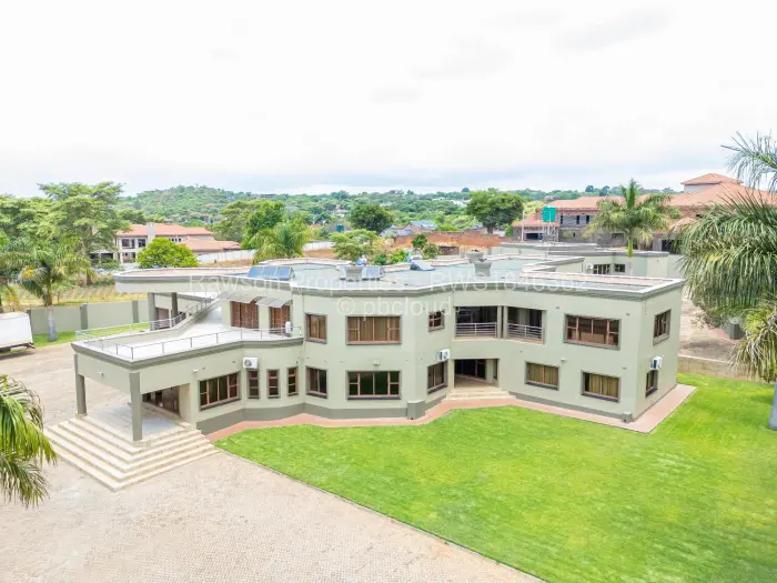 6 Bedroom House for Sale in Shawasha Hills, Harare