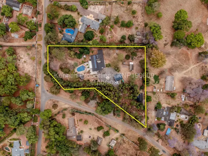 4 Bedroom House for Sale in Glen Lorne, Harare