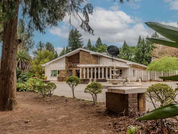 4 Bedroom House for Sale in Glen Lorne, Harare