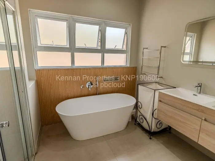 4 Bedroom House for Sale in Glen Lorne, Harare