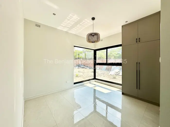 Townhouse/Cluster for Sale in Monavale, Harare