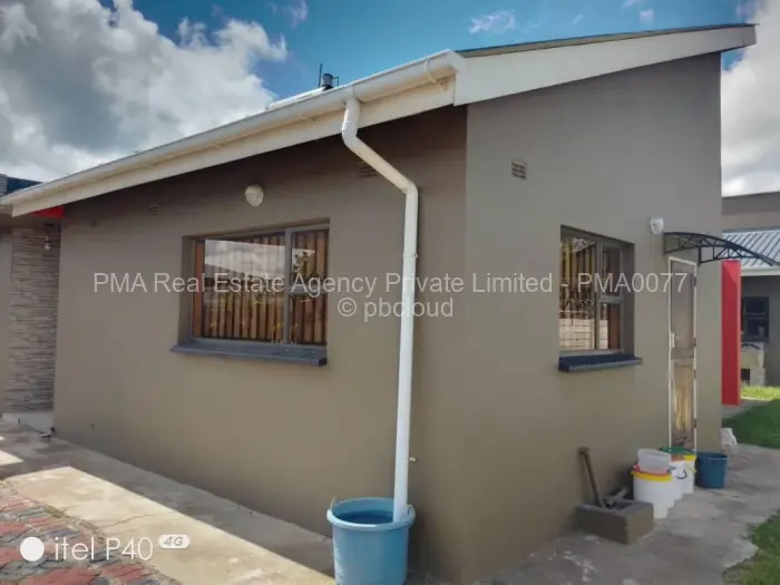 3 Bedroom House to Rent in Manresa, Harare