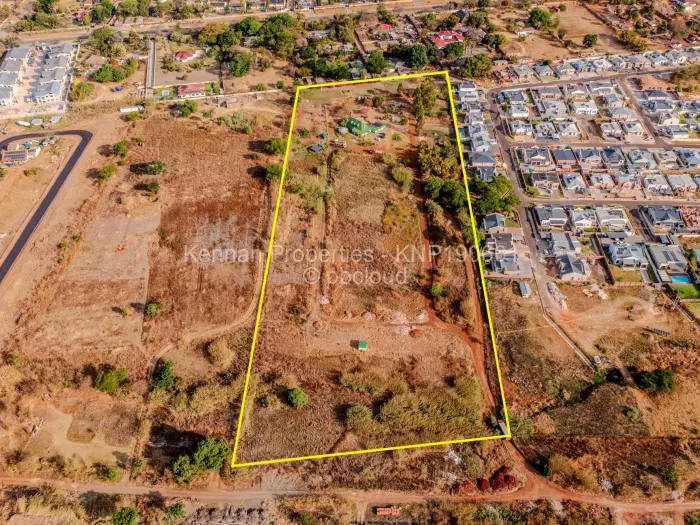 Farm/Plot for Sale in Greendale, Harare
