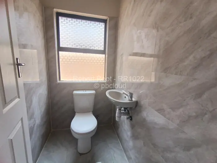 Townhouse/Cluster to Rent in Avondale West, Harare