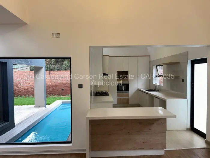 Townhouse/Complex/Cluster to Rent in Mount Pleasant