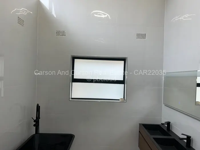 Townhouse/Complex/Cluster to Rent in Mount Pleasant