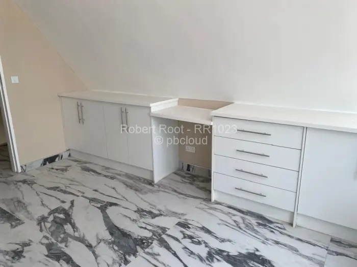 4 Bedroom House to Rent in Arlington