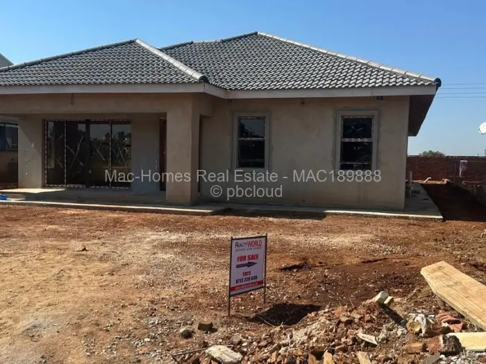 4 Bedroom House for Sale in Westgate, Harare