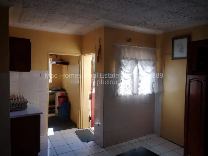 4 Bedroom House for Sale in Borrowdale West, Harare