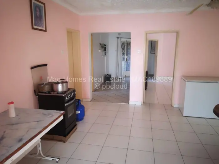 4 Bedroom House for Sale in Borrowdale West, Harare